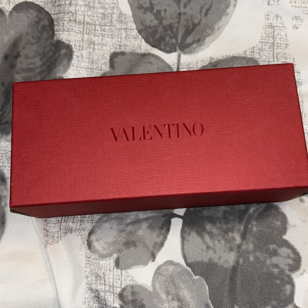 Valentino Red Box